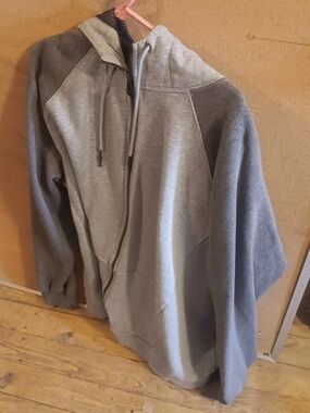 Men's Two-Tone Gray Full-Zip Hoodie Sweater